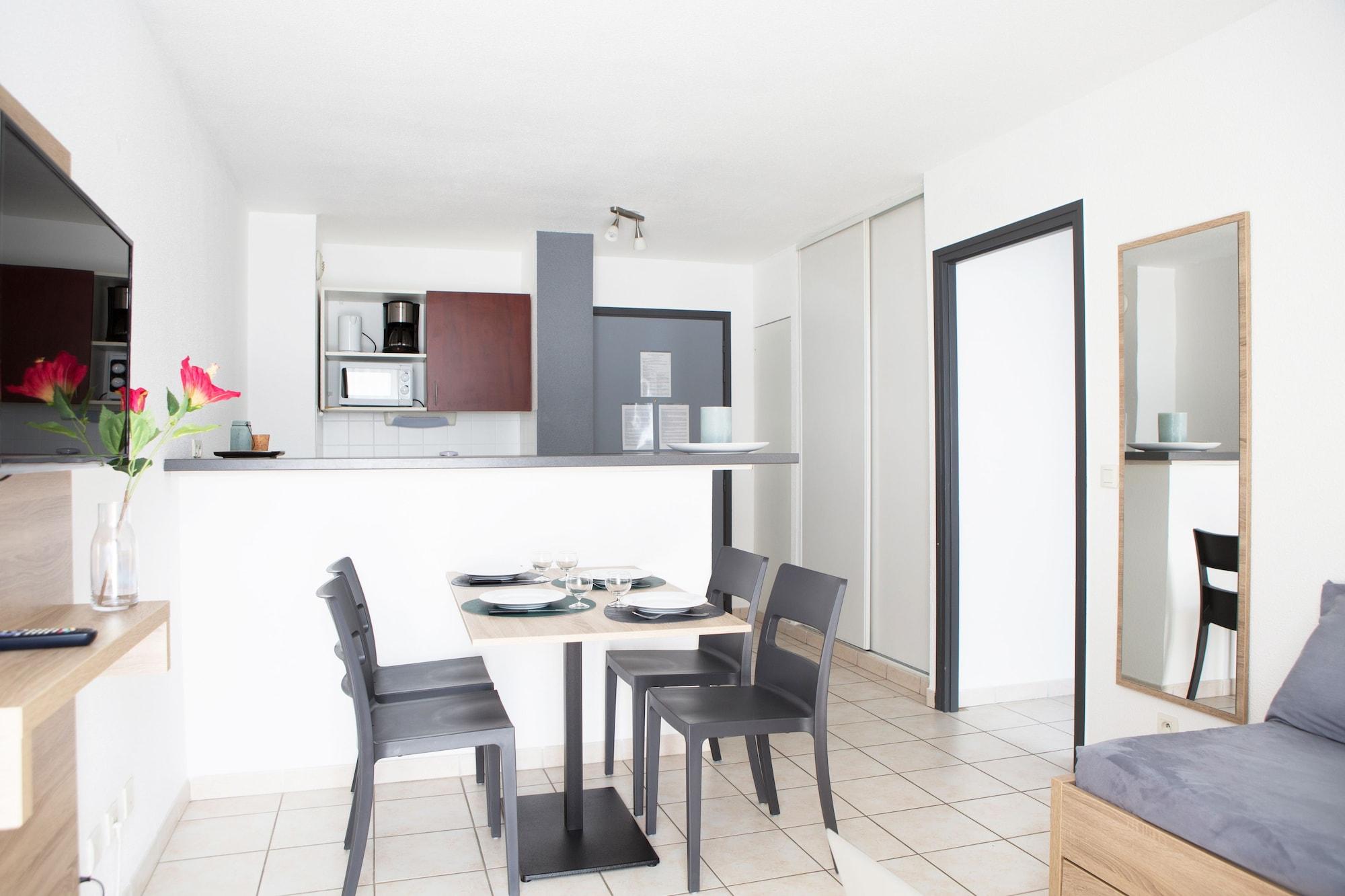 Comfort Aparthotel Divonne La Versoix Bagian luar foto