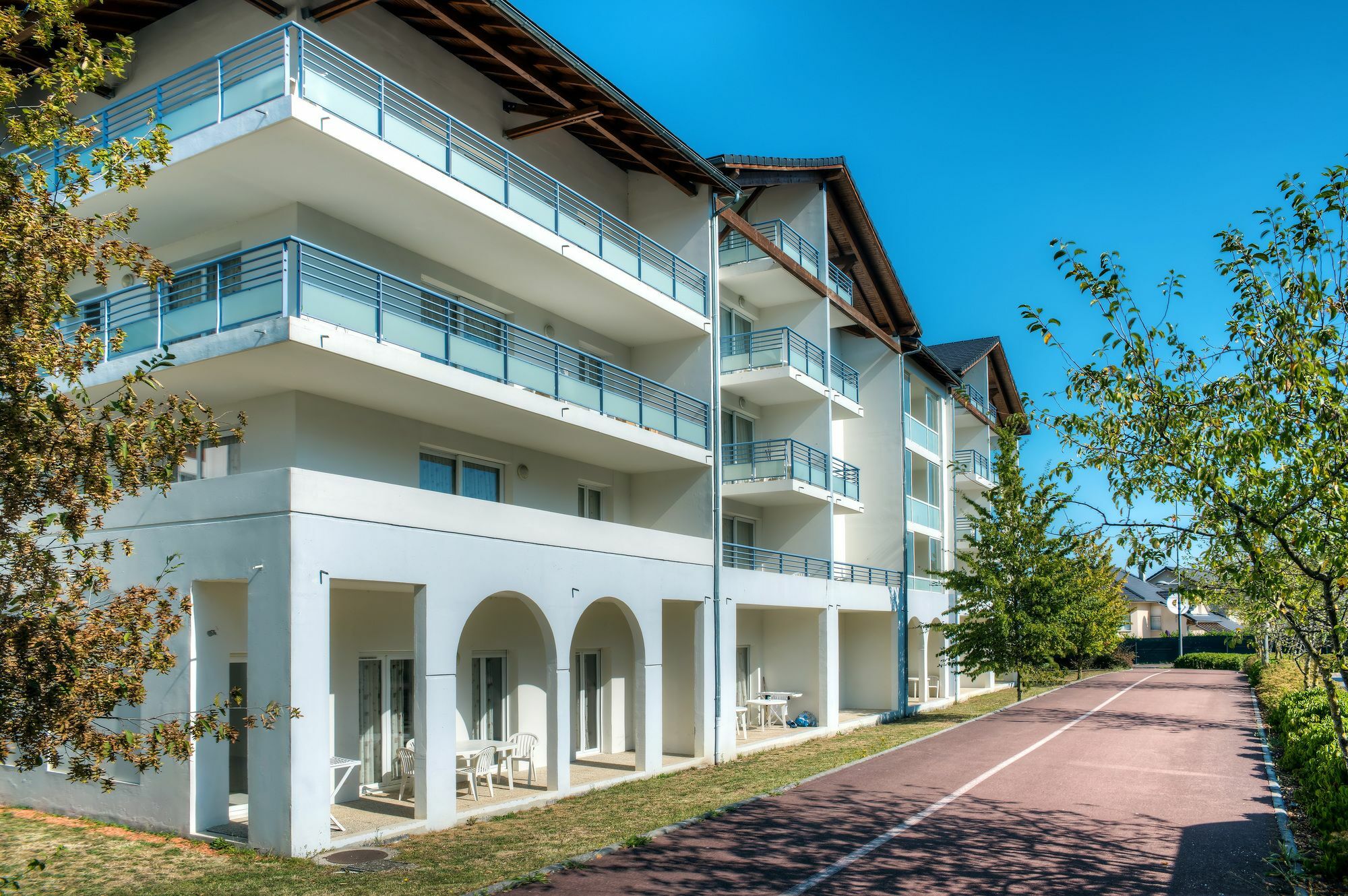 Comfort Aparthotel Divonne La Versoix Bagian luar foto